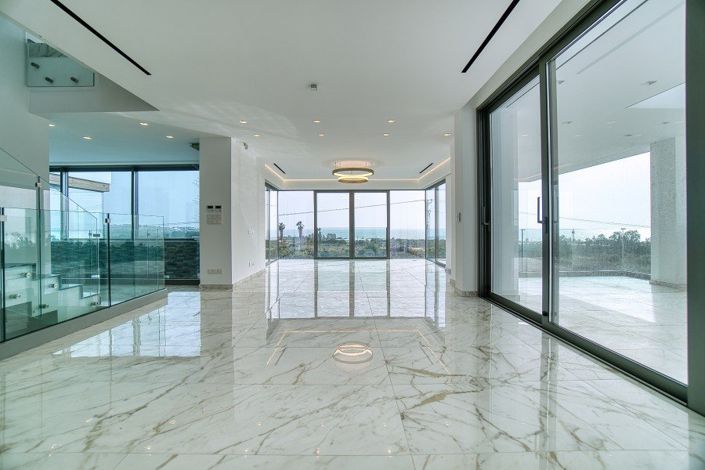 Image No.5-7 Bed Villa for sale