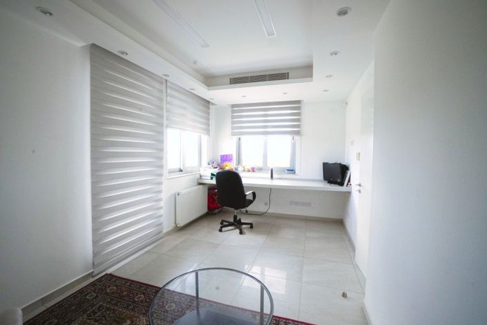 Image No.9-5 Bed Villa for sale