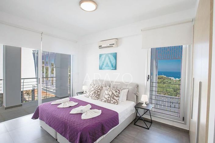 Image No.18-6 Bed Villa for sale