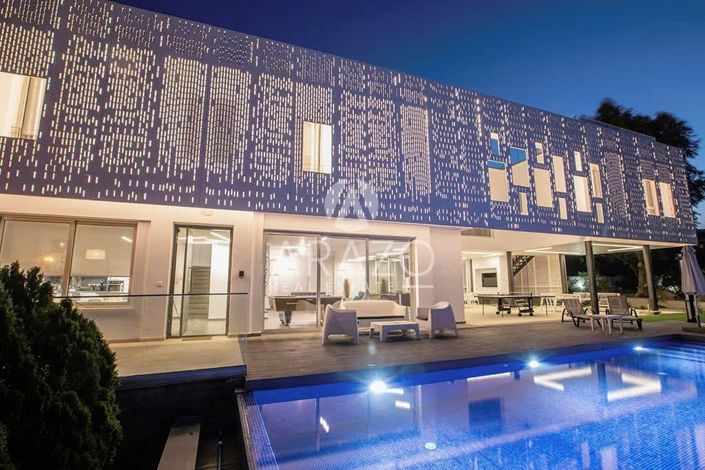 Image No.5-6 Bed Villa for sale