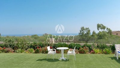 98699372-74c4-4e82-875b-c03c4859fbfe