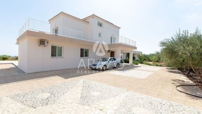 7ccca629-0b3e-4947-b1db-1e9c7612e61a