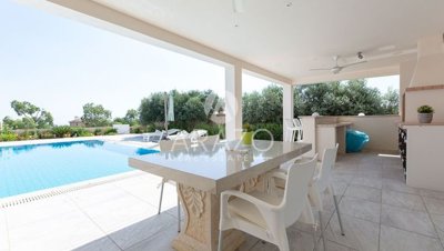 0d3fb068-2f37-44f4-bdcc-b55037398e9d