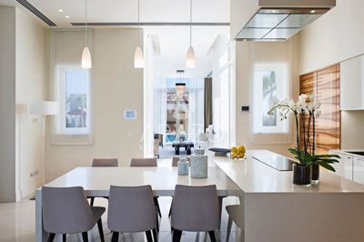 7a671d3b-3846-47e1-8c49-f84d7632076b