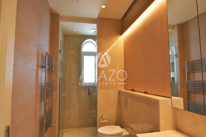 Image No.19-6 Bed House for sale