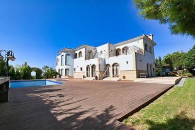 01a49ef2-44e6-4a1a-858e-6718d81bcfdd