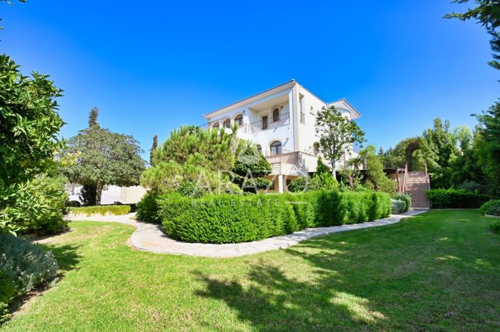 Image No.2-Villa de 5 chambres à vendre à Protaras