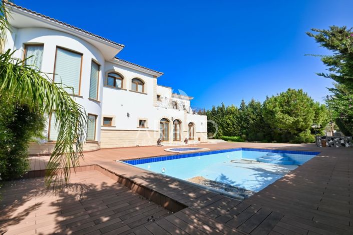 Image No.7-Villa de 5 chambres à vendre à Protaras