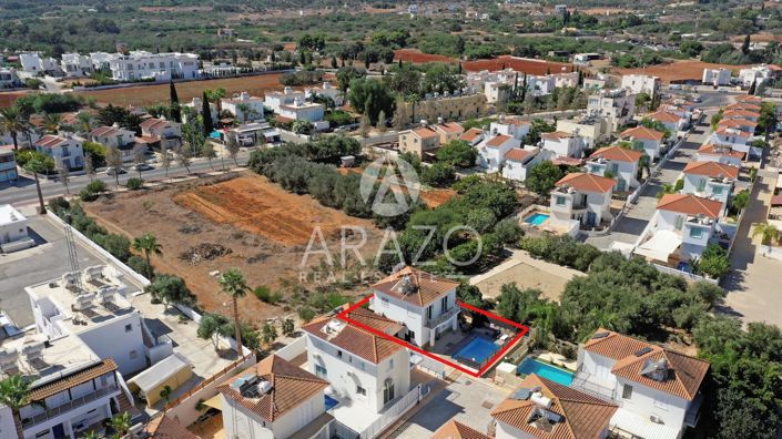 Image No.4-Propriété de 3 chambres à vendre à Pernera