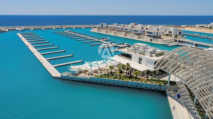 Image No.3-3 Bed Property for sale