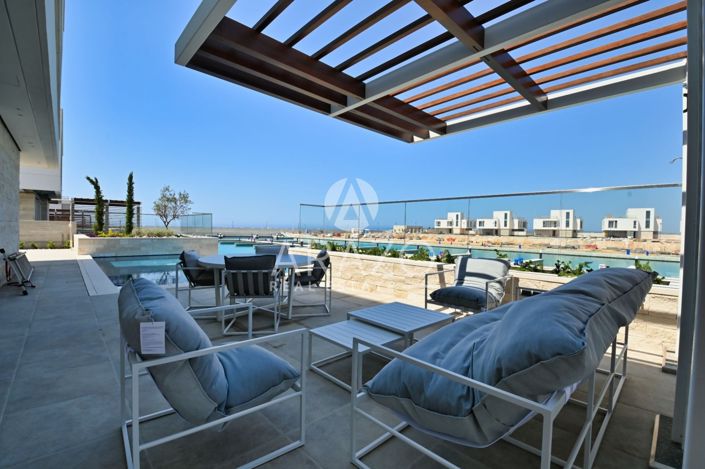 Image No.5-3 Bed Property for sale