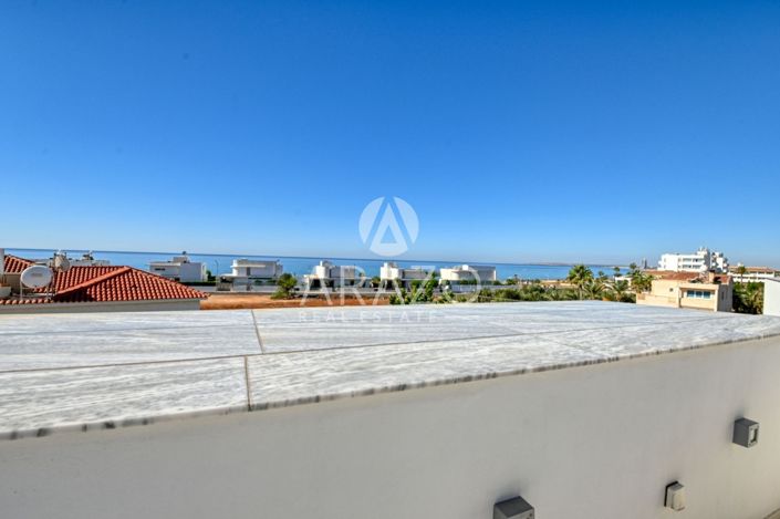 Image No.26-Villa de 4 chambres à vendre à Ayia Napa