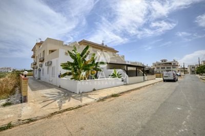 13c79f51-8b5f-41c7-84cc-f50b50a8ee16