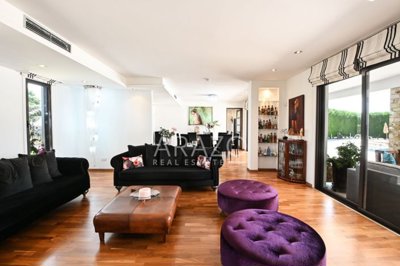 4a421304-042b-4f5b-a0d1-03e349395524