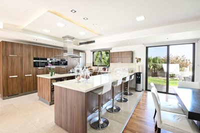 3bc98d84-63d9-4065-97e8-13789b274b88