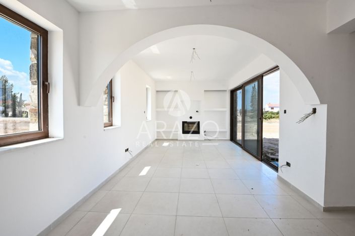 Image No.2-3 Bed Property for sale