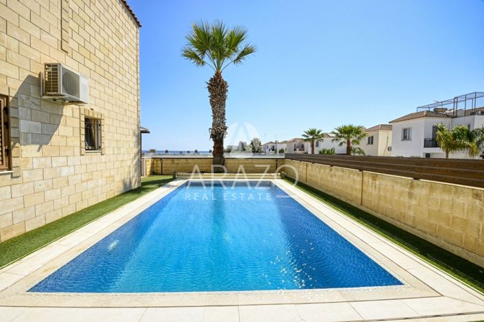 Image No.19-3 Bed Property for sale