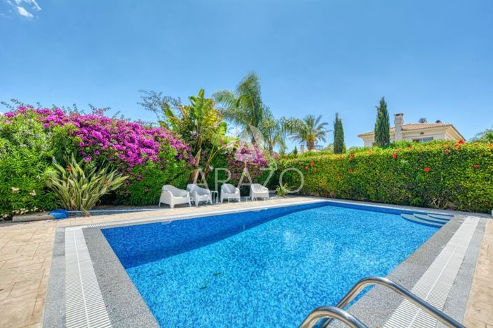 Image No.9-3 Bed Property for sale