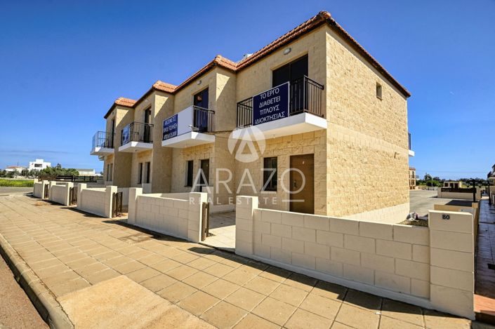 Image No.18-2 Bed Property for sale