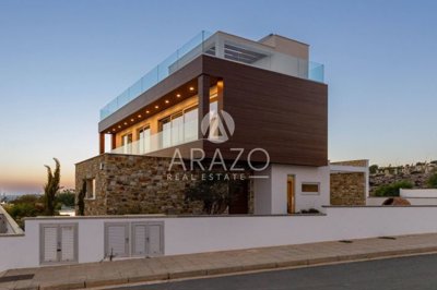 12303405-d4ab-48f8-9321-f50ea5f8327f