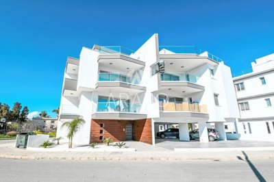 f2737440-b97c-4686-9d94-d5fdafe921eb