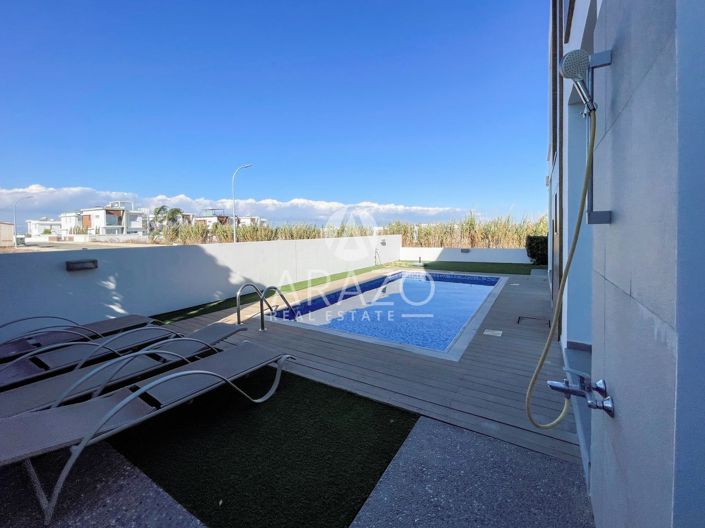 Image No.18-3 Bed Villa for sale