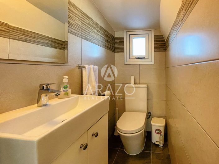 Image No.8-3 Bed Villa for sale