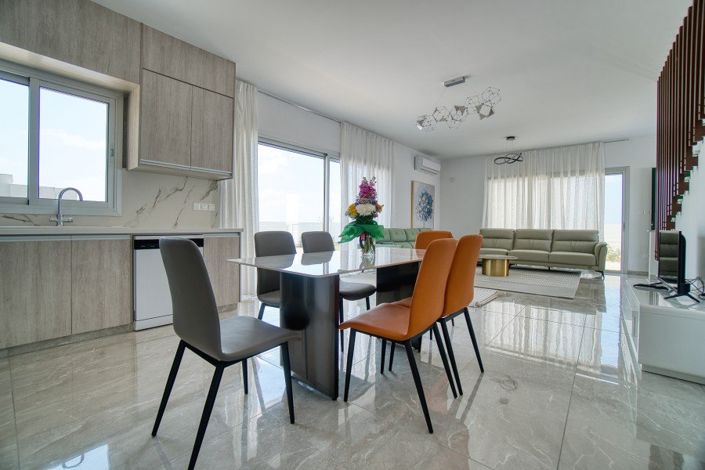 Image No.8-Villa de 3 chambres à vendre à Chlorakas