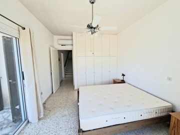 775ed5b9-f598-49de-a735-e4151785385c