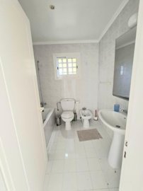 d5005381-2846-4bb2-81c9-d646dbf58094