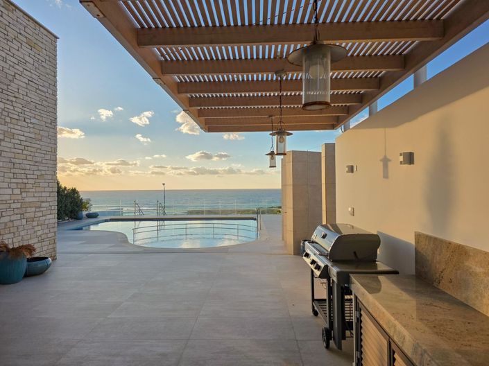 Image No.23-Villa de 4 chambres à vendre à Peyia