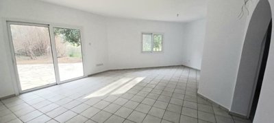 f61727c4-7599-4e04-b2e8-0633205bebee