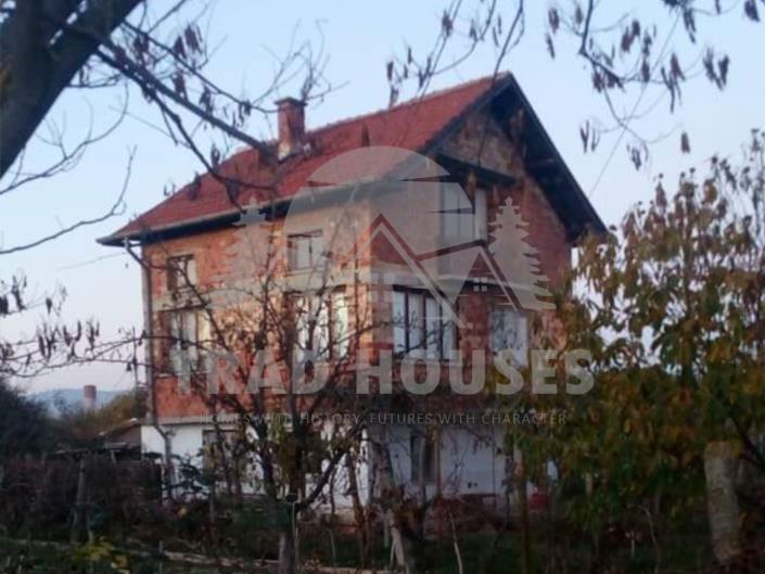 Image No.3-Maison / Villa de 4 chambres à vendre à Stara Zagora 