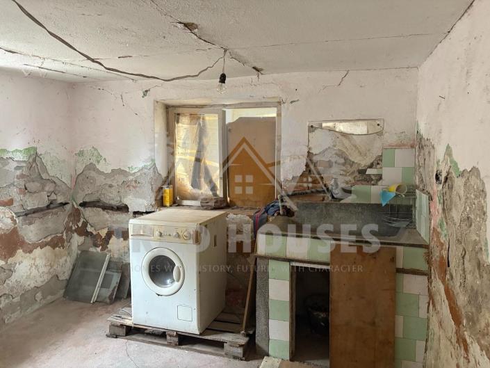 Image No.8-Maison / Villa de 4 chambres à vendre à Parvomay