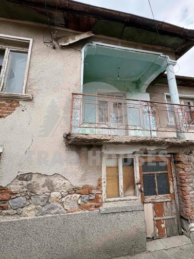 Image No.20-Maison / Villa de 4 chambres à vendre à Parvomay