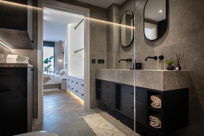 12-53013098fcab6c38b1379cd33298e050