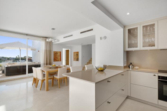 Image No.5-3 Bed Apartment for sale