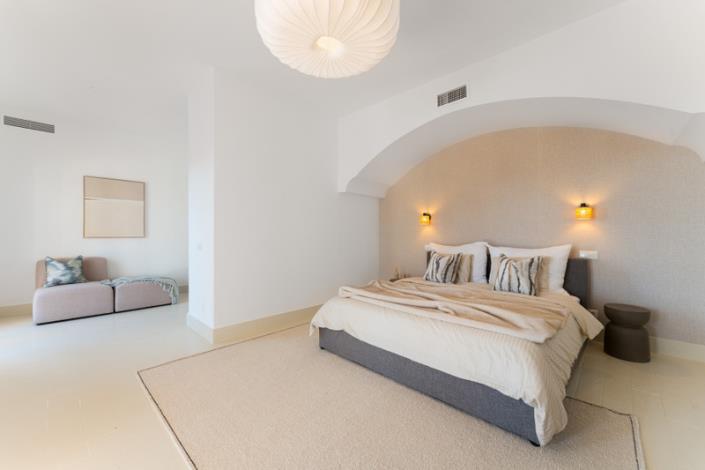 Image No.26-6 Bed House/Villa for sale