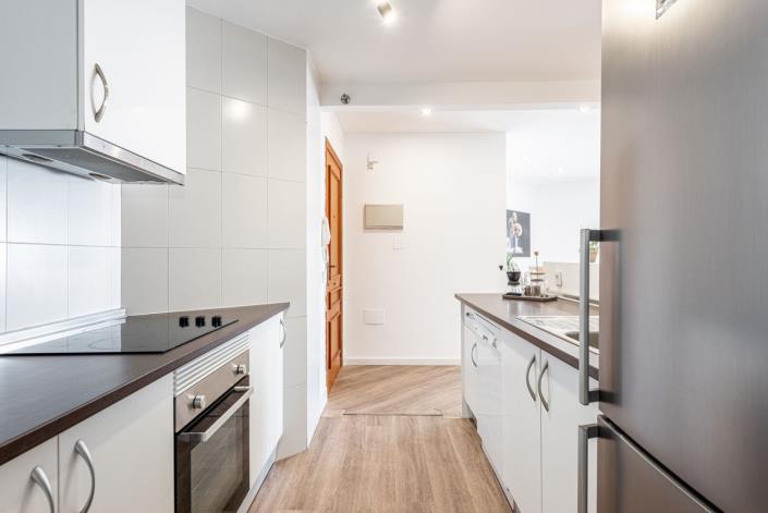 Image No.17-2 Bed Apartment for sale