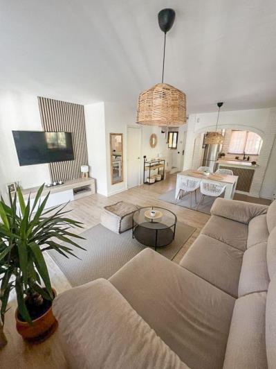 Image No.3-2 Bed Townhouse for sale