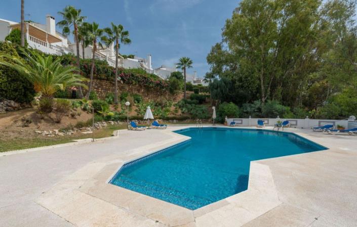 Image No.42-4 Bed Townhouse for sale