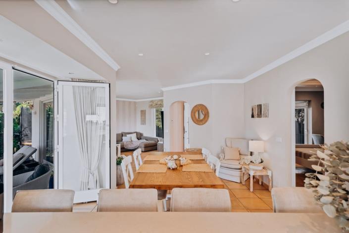 Image No.15-3 Bed Villa / Detached for sale