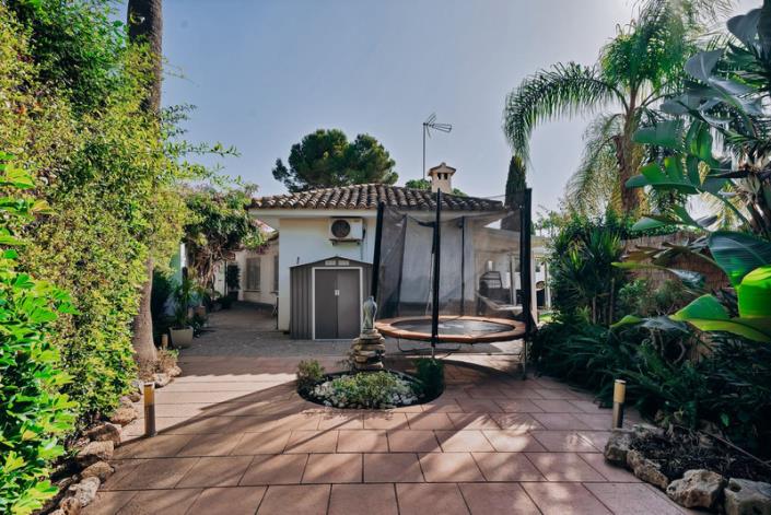 Image No.26-3 Bed Villa / Detached for sale