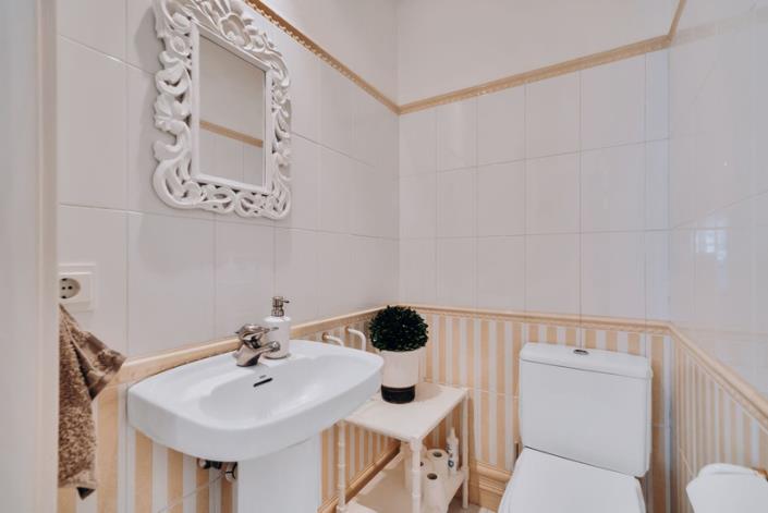 Image No.27-3 Bed Villa / Detached for sale