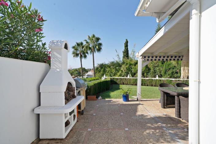 Image No.31-3 Bed Villa / Detached for sale