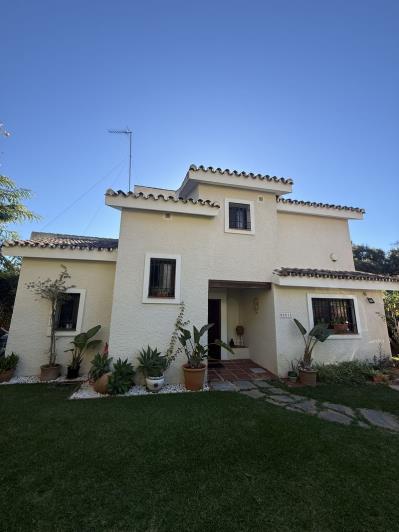 Image No.20-4 Bed Villa / Detached for sale