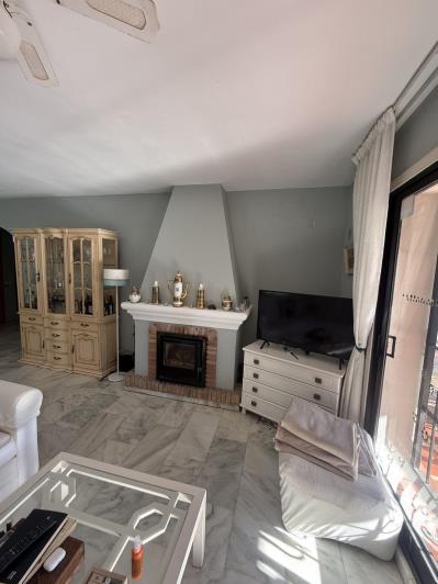 Image No.31-4 Bed Villa / Detached for sale