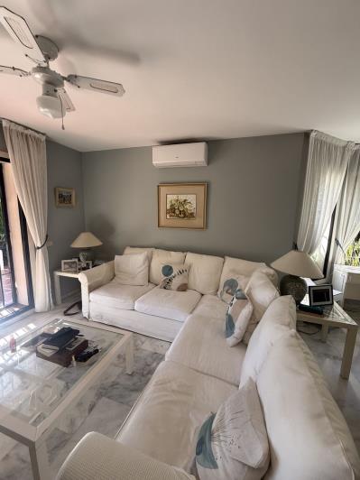 Image No.32-4 Bed Villa / Detached for sale