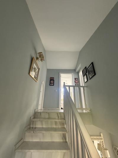 Image No.52-4 Bed Villa / Detached for sale