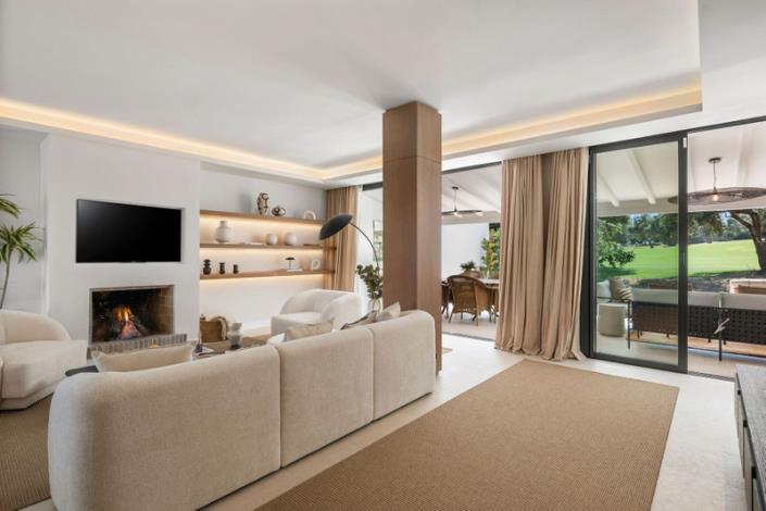 Image No.8-Maison de ville de 4 chambres à vendre à Nueva Andalucia